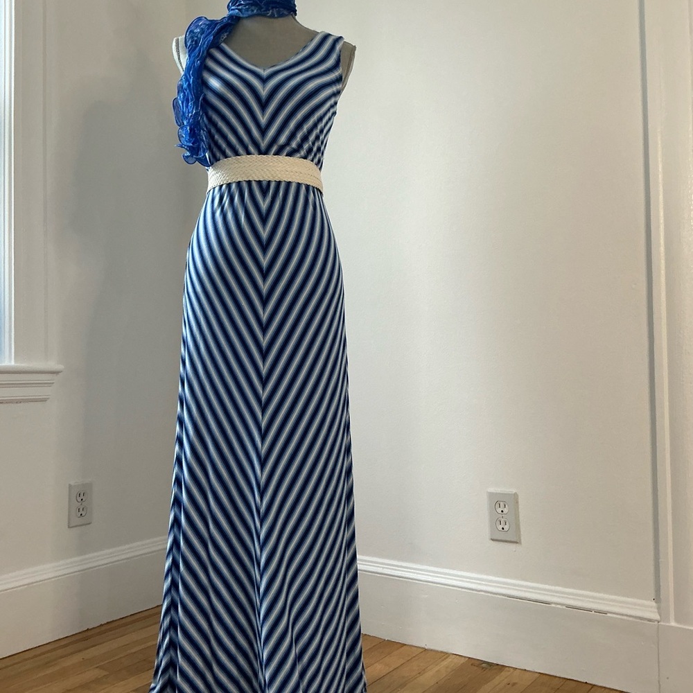 Calvin Klein Blue & White Striped Maxi Dress – Size 2